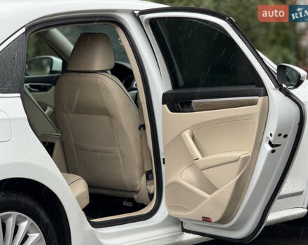 Белый Фольксваген Пассат, объемом двигателя 1.8 л и пробегом 233 тыс. км за 11900 $, фото 14 на Automoto.ua