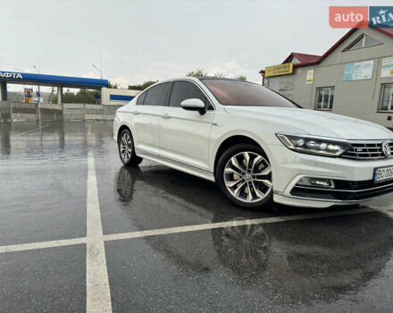 Белый Фольксваген Пассат, объемом двигателя 1.97 л и пробегом 206 тыс. км за 25000 $, фото 6 на Automoto.ua