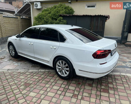 Белый Фольксваген Пассат, объемом двигателя 1.8 л и пробегом 36 тыс. км за 15500 $, фото 5 на Automoto.ua