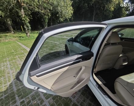 Белый Фольксваген Пассат, объемом двигателя 1.8 л и пробегом 80 тыс. км за 12000 $, фото 14 на Automoto.ua