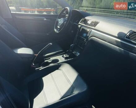 Белый Фольксваген Пассат, объемом двигателя 1.8 л и пробегом 113 тыс. км за 12000 $, фото 11 на Automoto.ua