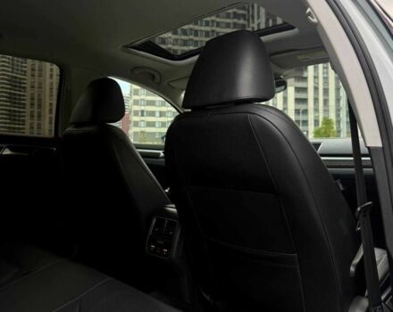 Білий Фольксваген Пассат, об'ємом двигуна 1.8 л та пробігом 107 тис. км за 13400 $, фото 18 на Automoto.ua