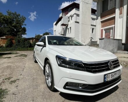 Белый Фольксваген Пассат, объемом двигателя 1.8 л и пробегом 86 тыс. км за 15600 $, фото 1 на Automoto.ua