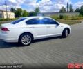 Белый Фольксваген Пассат, объемом двигателя 2 л и пробегом 301 тыс. км за 18500 $, фото 4 на Automoto.ua