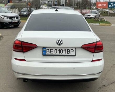 Белый Фольксваген Пассат, объемом двигателя 1.8 л и пробегом 218 тыс. км за 13500 $, фото 5 на Automoto.ua