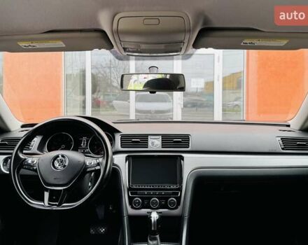 Белый Фольксваген Пассат, объемом двигателя 1.8 л и пробегом 205 тыс. км за 9100 $, фото 21 на Automoto.ua