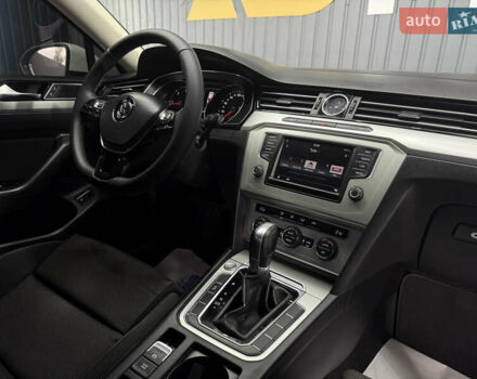 Белый Фольксваген Пассат, объемом двигателя 2 л и пробегом 230 тыс. км за 14900 $, фото 36 на Automoto.ua