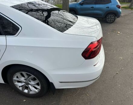 Белый Фольксваген Пассат, объемом двигателя 1.8 л и пробегом 107 тыс. км за 286 $, фото 4 на Automoto.ua