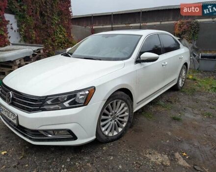 Білий Фольксваген Пассат, об'ємом двигуна 1.8 л та пробігом 101 тис. км за 13500 $, фото 18 на Automoto.ua