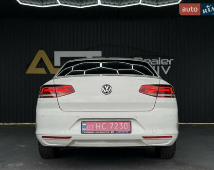 Белый Фольксваген Пассат, объемом двигателя 2 л и пробегом 230 тыс. км за 14900 $, фото 18 на Automoto.ua