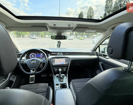 Белый Фольксваген Пассат, объемом двигателя 2 л и пробегом 138 тыс. км за 23900 $, фото 26 на Automoto.ua