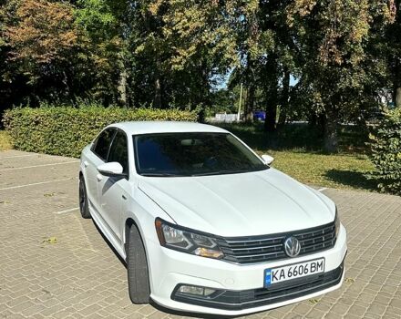 Белый Фольксваген Пассат, объемом двигателя 1.8 л и пробегом 152 тыс. км за 12900 $, фото 6 на Automoto.ua