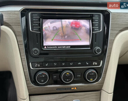 Белый Фольксваген Пассат, объемом двигателя 1.8 л и пробегом 233 тыс. км за 11900 $, фото 30 на Automoto.ua