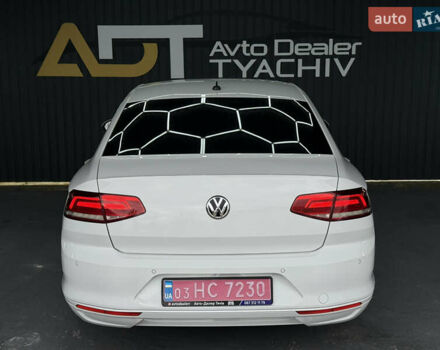 Белый Фольксваген Пассат, объемом двигателя 2 л и пробегом 230 тыс. км за 14900 $, фото 19 на Automoto.ua