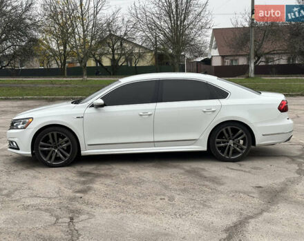 Белый Фольксваген Пассат, объемом двигателя 1.8 л и пробегом 193 тыс. км за 11500 $, фото 7 на Automoto.ua