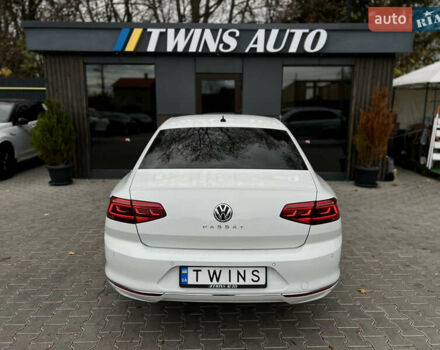 Білий Фольксваген Пассат, об'ємом двигуна 1.4 л та пробігом 248 тис. км за 14500 $, фото 20 на Automoto.ua