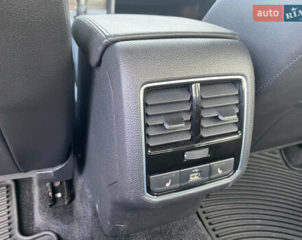 Белый Фольксваген Пассат, объемом двигателя 1.8 л и пробегом 171 тыс. км за 15100 $, фото 17 на Automoto.ua