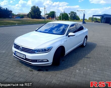 Белый Фольксваген Пассат, объемом двигателя 2 л и пробегом 301 тыс. км за 18500 $, фото 6 на Automoto.ua