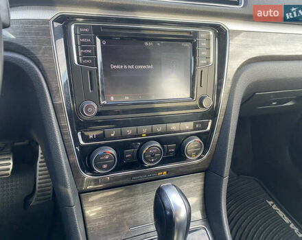 Белый Фольксваген Пассат, объемом двигателя 1.8 л и пробегом 171 тыс. км за 15100 $, фото 20 на Automoto.ua