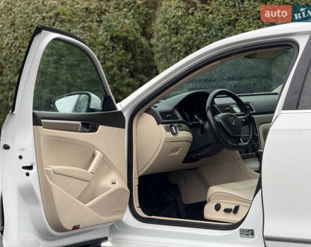 Белый Фольксваген Пассат, объемом двигателя 1.8 л и пробегом 233 тыс. км за 11900 $, фото 22 на Automoto.ua