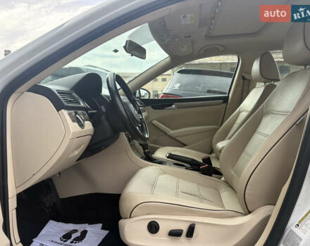 Белый Фольксваген Пассат, объемом двигателя 0 л и пробегом 247 тыс. км за 8300 $, фото 6 на Automoto.ua