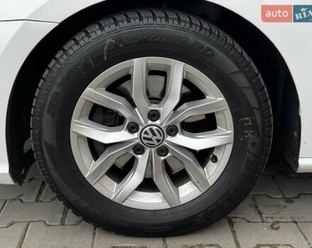 Белый Фольксваген Пассат, объемом двигателя 1.8 л и пробегом 205 тыс. км за 9100 $, фото 9 на Automoto.ua