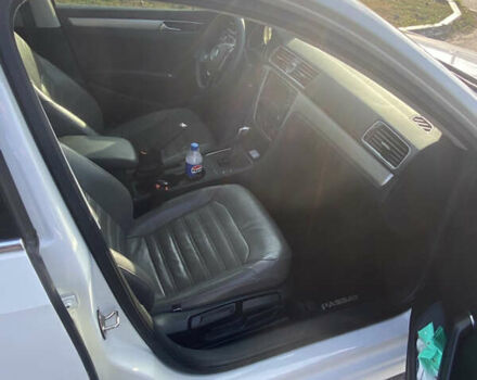 Білий Фольксваген Пассат, об'ємом двигуна 1.8 л та пробігом 240 тис. км за 10200 $, фото 9 на Automoto.ua