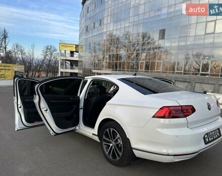 Фольксваген Пассат 2016 в Одессе на Automoto.ua Белый Фольксваген Пассат, объемом двигателя 1.4 л и пробегом 235 тыс. км за 17500 $, фото 29 на Automoto.ua