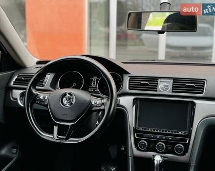 Белый Фольксваген Пассат, объемом двигателя 1.8 л и пробегом 205 тыс. км за 9100 $, фото 26 на Automoto.ua