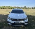 Білий Фольксваген Пассат, об'ємом двигуна 1.8 л та пробігом 265 тис. км за 10992 $, фото 1 на Automoto.ua