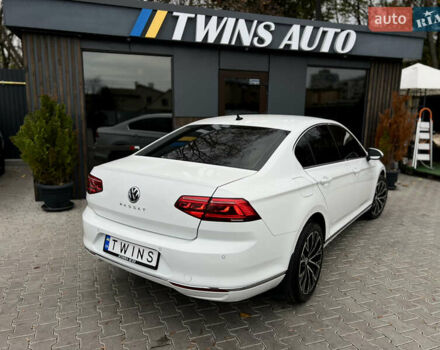 Білий Фольксваген Пассат, об'ємом двигуна 1.4 л та пробігом 248 тис. км за 14500 $, фото 17 на Automoto.ua