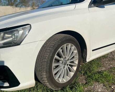 Білий Фольксваген Пассат, об'ємом двигуна 1.8 л та пробігом 157 тис. км за 12600 $, фото 3 на Automoto.ua