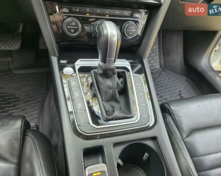 Белый Фольксваген Пассат, объемом двигателя 1.8 л и пробегом 255 тыс. км за 18200 $, фото 31 на Automoto.ua