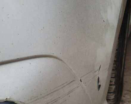 Белый Фольксваген Пассат, объемом двигателя 1.8 л и пробегом 87 тыс. км за 13000 $, фото 9 на Automoto.ua