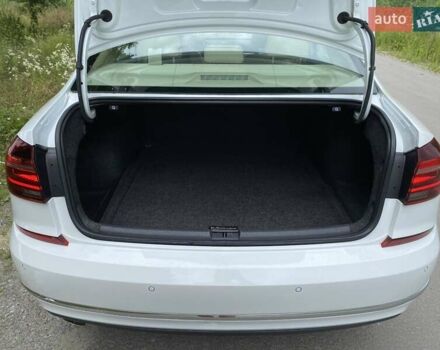 Білий Фольксваген Пассат, об'ємом двигуна 1.8 л та пробігом 118 тис. км за 15700 $, фото 13 на Automoto.ua