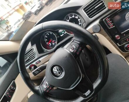 Белый Фольксваген Пассат, объемом двигателя 1.8 л и пробегом 182 тыс. км за 13500 $, фото 11 на Automoto.ua