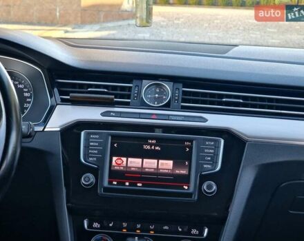 Белый Фольксваген Пассат, объемом двигателя 1.97 л и пробегом 307 тыс. км за 16999 $, фото 73 на Automoto.ua