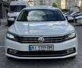 Білий Фольксваген Пассат, об'ємом двигуна 1.8 л та пробігом 110 тис. км за 8000 $, фото 2 на Automoto.ua