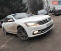 Белый Фольксваген Пассат, объемом двигателя 1.8 л и пробегом 182 тыс. км за 13500 $, фото 4 на Automoto.ua