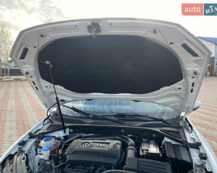 Белый Фольксваген Пассат, объемом двигателя 1.8 л и пробегом 171 тыс. км за 15100 $, фото 29 на Automoto.ua