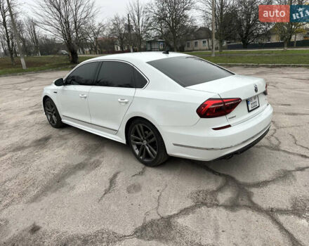 Белый Фольксваген Пассат, объемом двигателя 1.8 л и пробегом 193 тыс. км за 11500 $, фото 14 на Automoto.ua