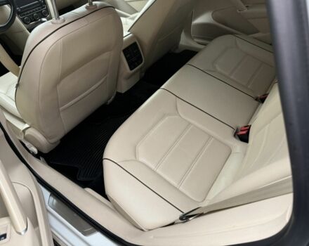 Белый Фольксваген Пассат, объемом двигателя 1.8 л и пробегом 95 тыс. км за 7200 $, фото 6 на Automoto.ua