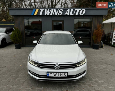 Білий Фольксваген Пассат, об'ємом двигуна 1.4 л та пробігом 248 тис. км за 14500 $, фото 13 на Automoto.ua