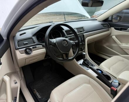 Белый Фольксваген Пассат, объемом двигателя 1.8 л и пробегом 95 тыс. км за 7200 $, фото 7 на Automoto.ua