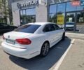 Белый Фольксваген Пассат, объемом двигателя 1.8 л и пробегом 208 тыс. км за 14500 $, фото 5 на Automoto.ua