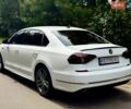 Белый Фольксваген Пассат, объемом двигателя 1.8 л и пробегом 175 тыс. км за 13699 $, фото 3 на Automoto.ua
