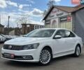 Белый Фольксваген Пассат, объемом двигателя 1.8 л и пробегом 196 тыс. км за 11940 $, фото 1 на Automoto.ua