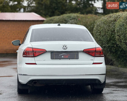 Белый Фольксваген Пассат, объемом двигателя 1.8 л и пробегом 233 тыс. км за 11900 $, фото 12 на Automoto.ua