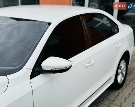 Белый Фольксваген Пассат, объемом двигателя 1.8 л и пробегом 205 тыс. км за 9100 $, фото 10 на Automoto.ua