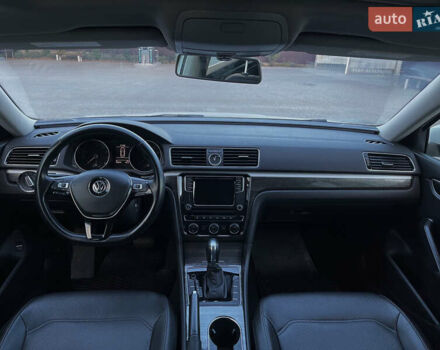 Белый Фольксваген Пассат, объемом двигателя 0 л и пробегом 38 тыс. км за 15600 $, фото 11 на Automoto.ua